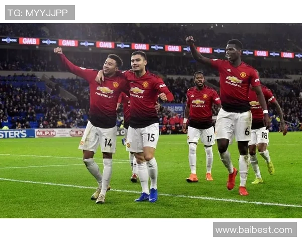 英超大战：拜仁狂胜曼联五球横扫全场引发热议